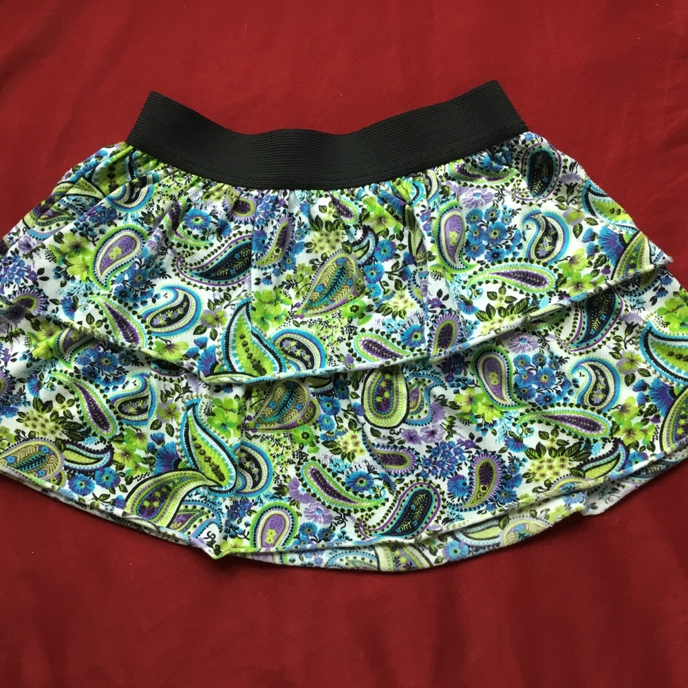 Frilly Multicolored Xhilaration skirt. Medium.